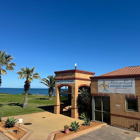 The African Reef Geraldton Exteriör bild