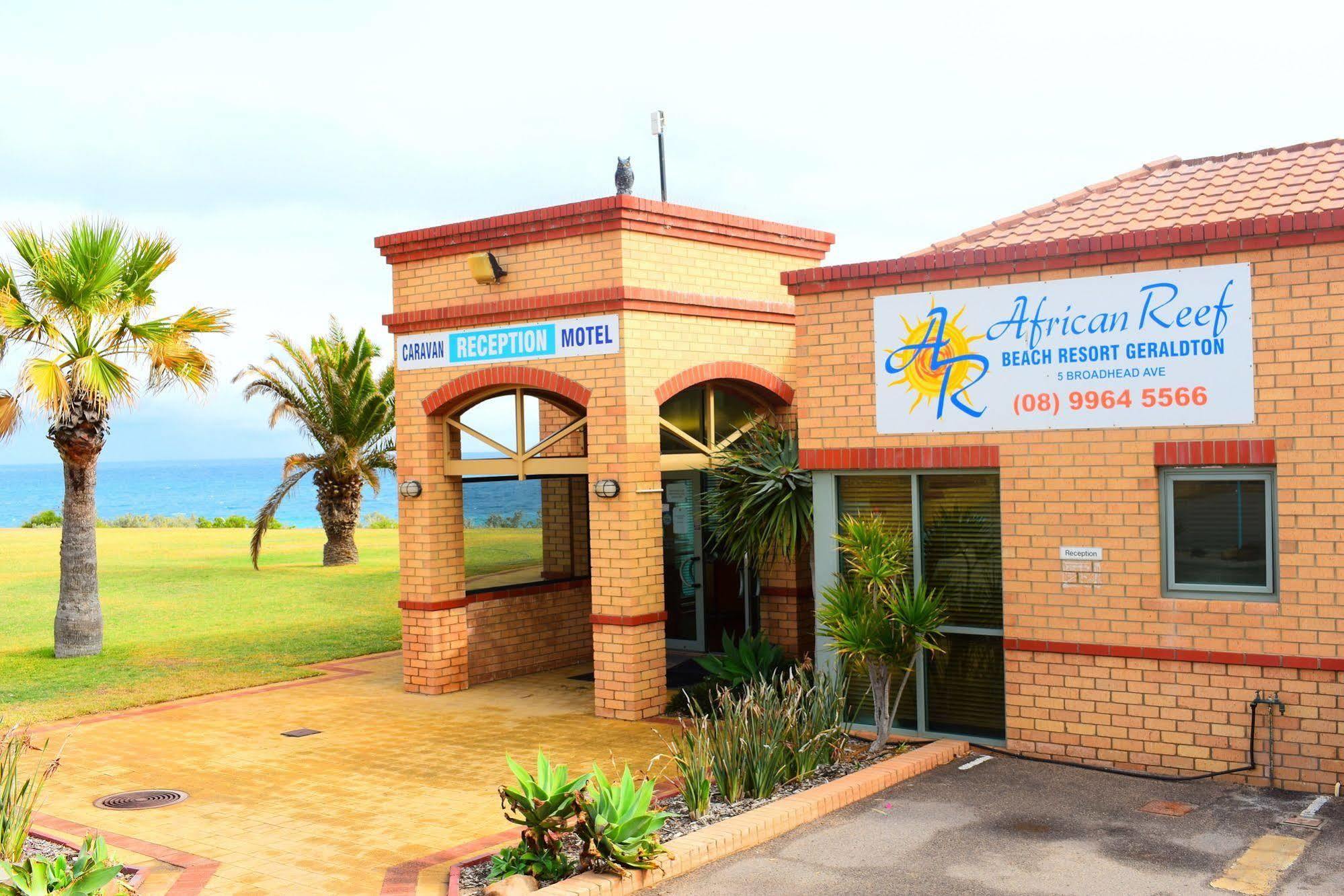 The African Reef Geraldton Exteriör bild